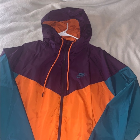 multicolor windbreaker nike